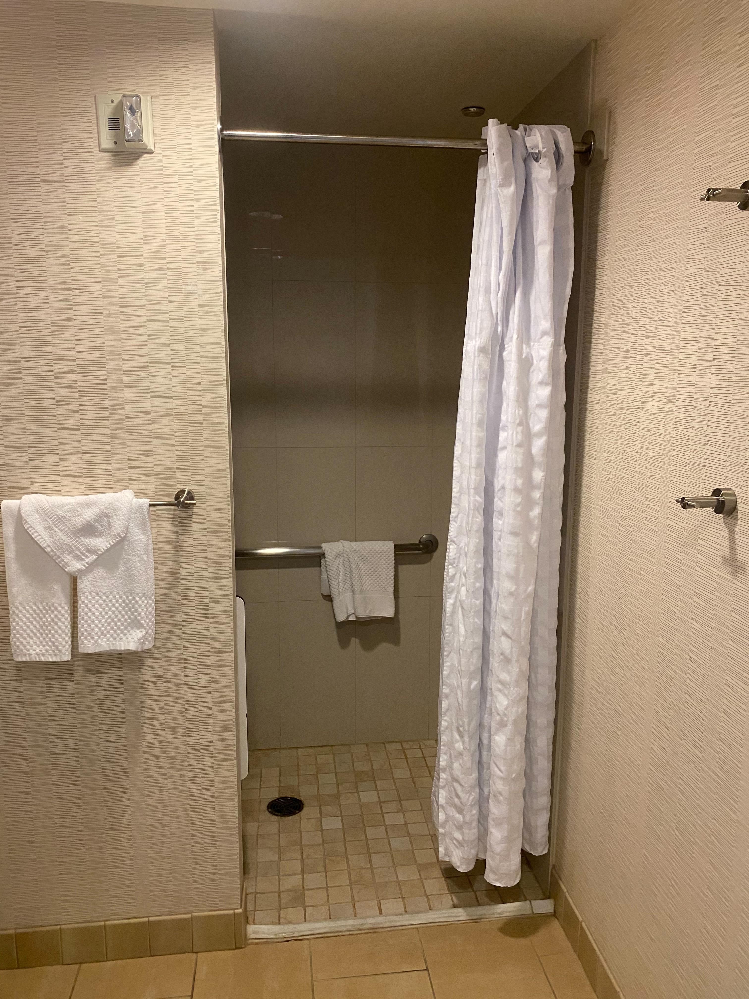 Embassy Suites Ontario - Airport Extérieur photo