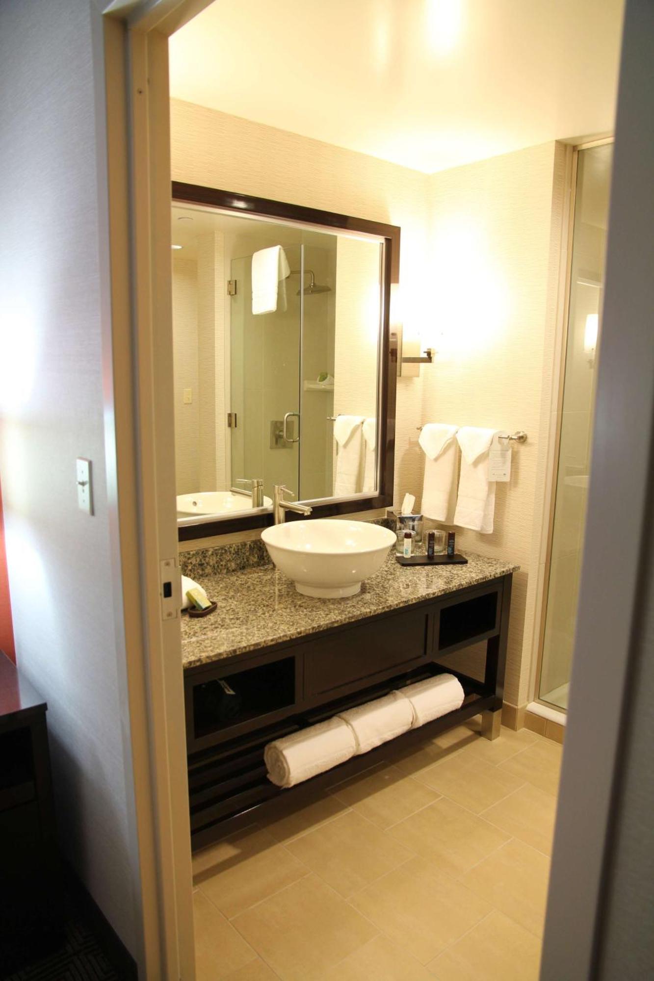 Embassy Suites Ontario - Airport Extérieur photo