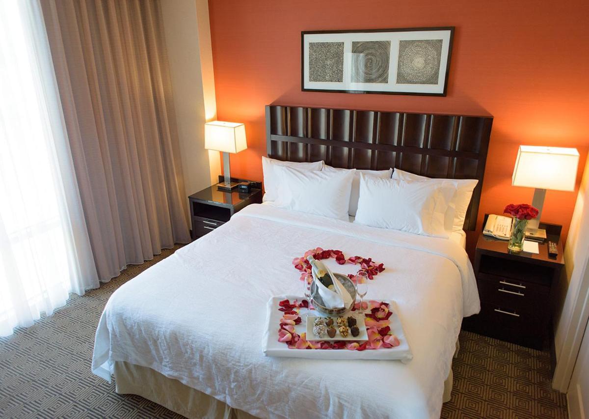 Embassy Suites Ontario - Airport Extérieur photo