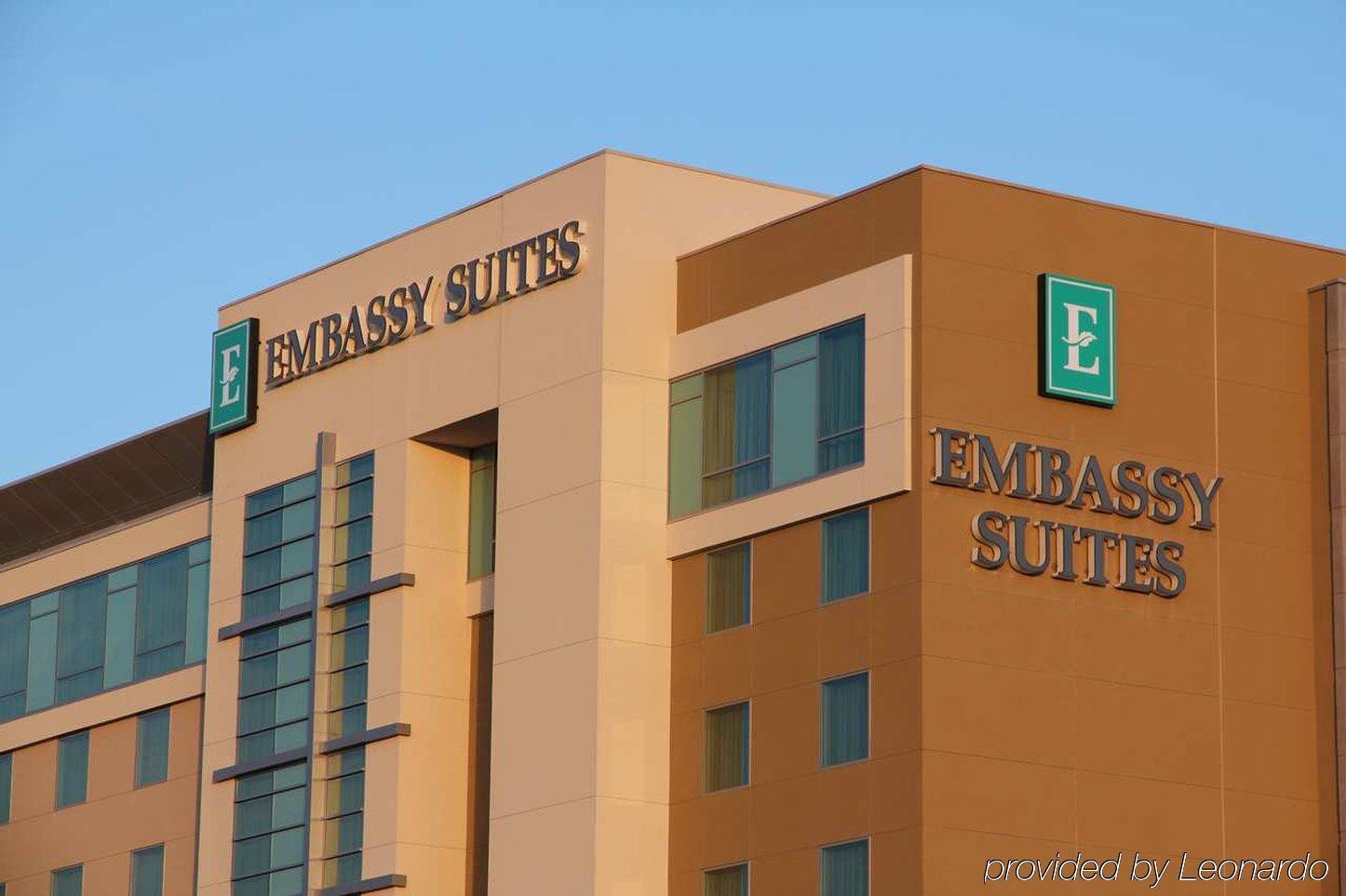 Embassy Suites Ontario - Airport Extérieur photo